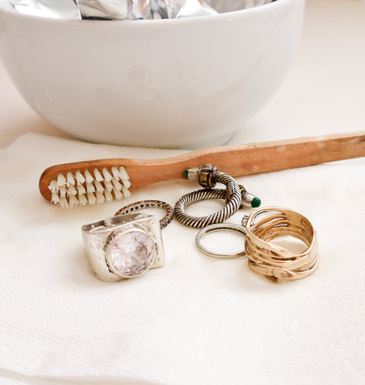 How to Clean Jewelry